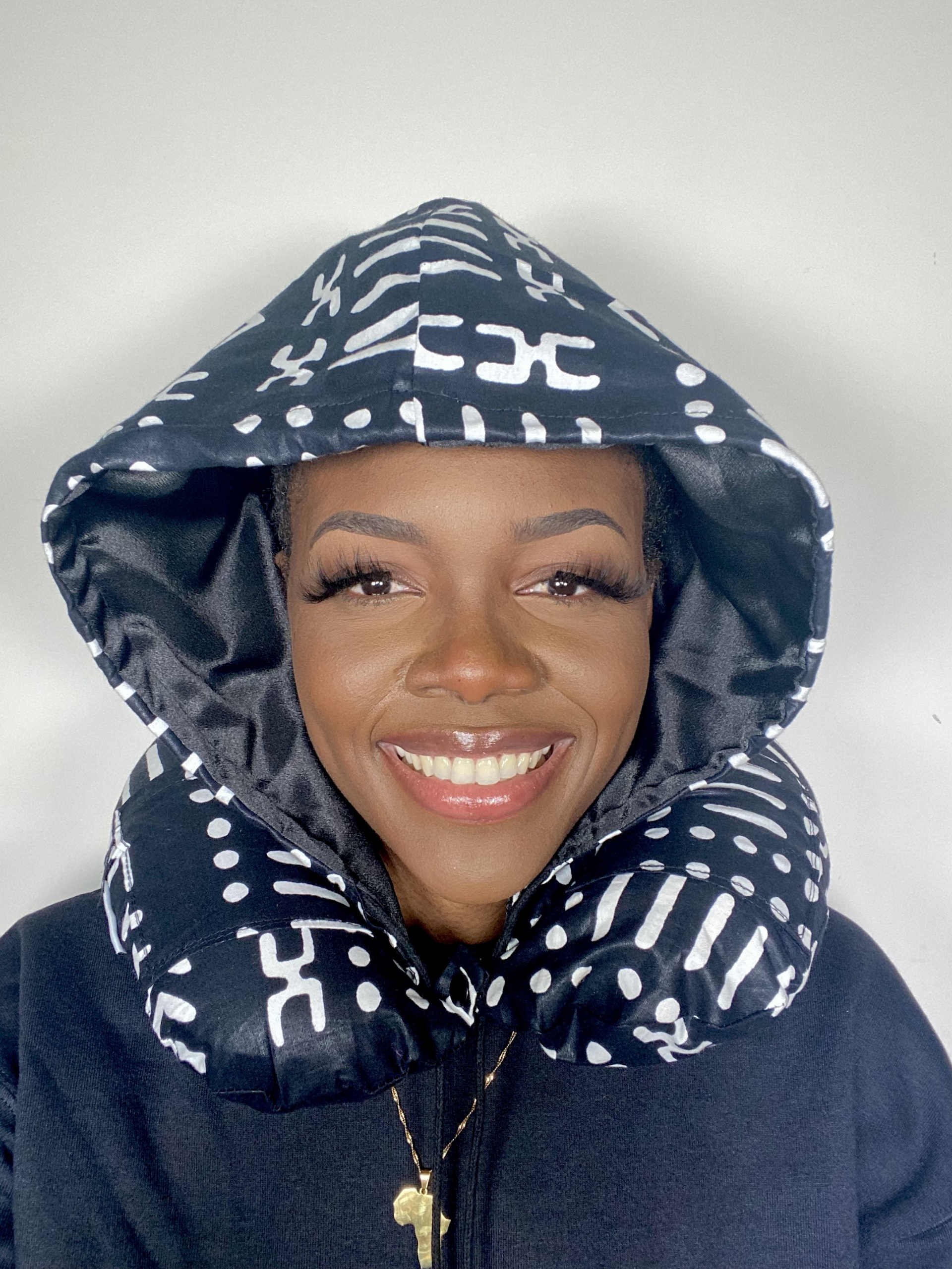 Black White Mud Cloth Ankara African Print Neck Pillow Hoodie - Image 2
